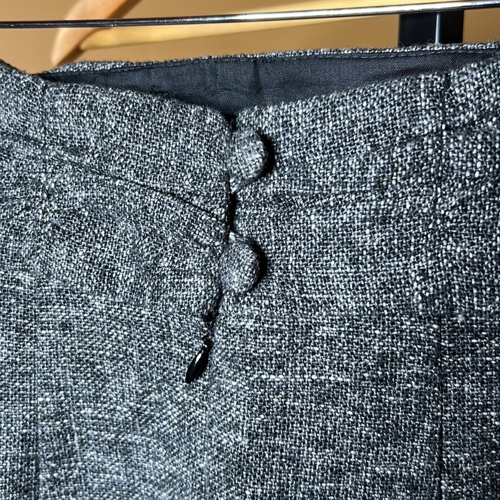 Nanette Lepore Wool Blend Tweed Mini Skirt Size 4 Black White Pleated Detail - Picture 7 of 10